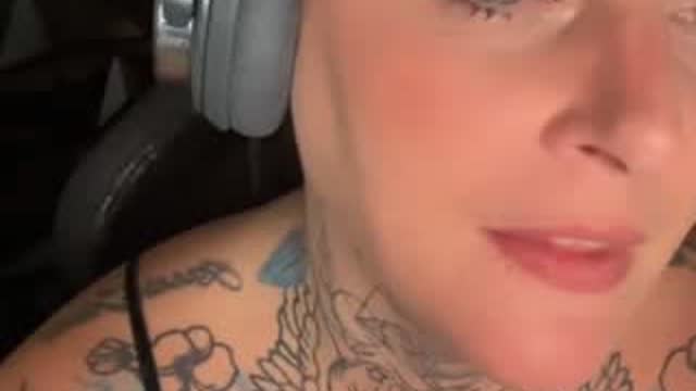 @lee_leeo31 TikTok live