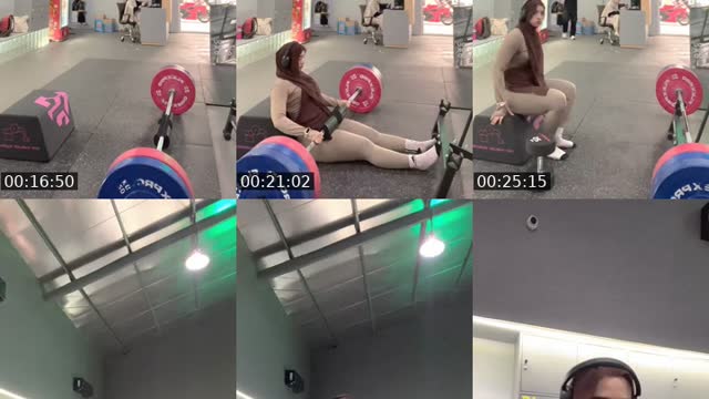 TikTok live: 🏋🏼‍♀️🦋 by @ocaaah2