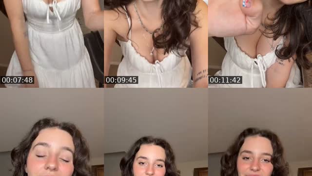 TikTok live: :p by @itsariawst0