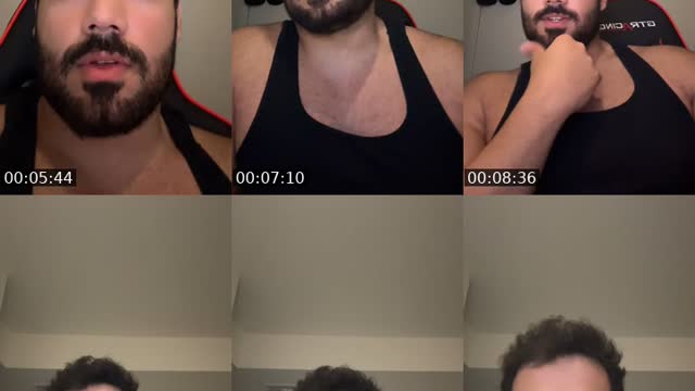 TikTok live: 👀 by @boberb