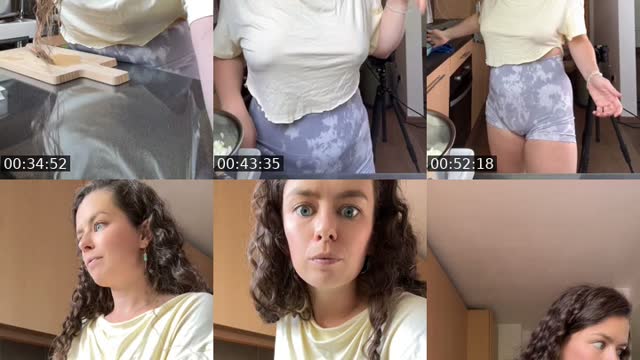 TikTok live: Hi there ☺️ by @cherryontoppxo