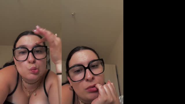 @claarr.aa_ TikTok live
