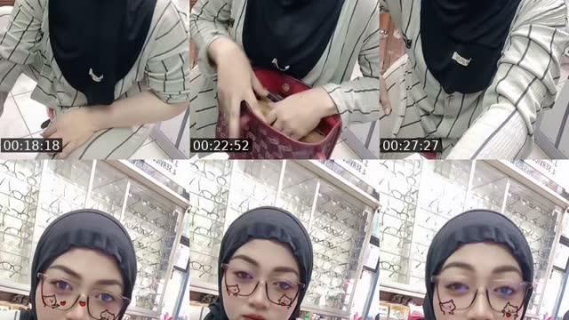 TikTok live: Bismillah by @acilkacamata