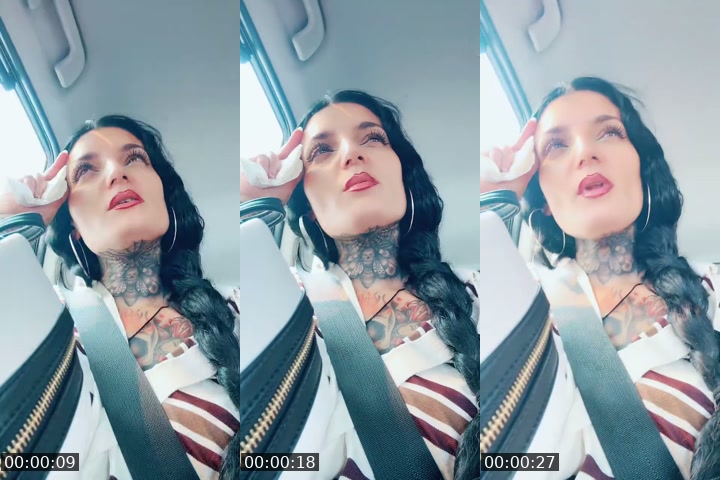 TikTok live: Buena vibra mi gente 🌻 by @carlosazahara
