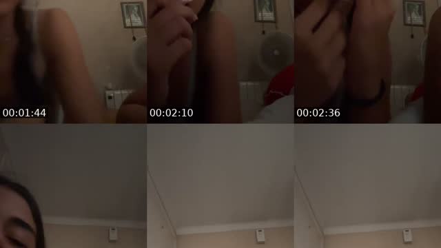TikTok live: 🤡 by @carlotaagarridoo