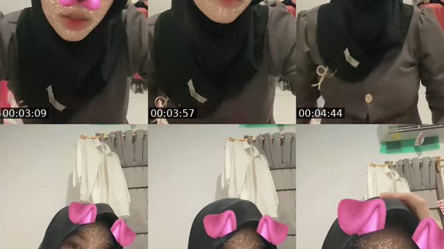 TikTok live: jangan aneh' plc by @forget.lvv