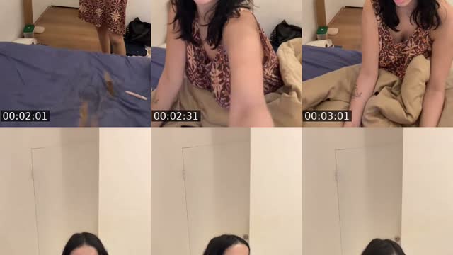TikTok live: Check bio 🩷😘 hey I’m Vayla by @vayla_noir