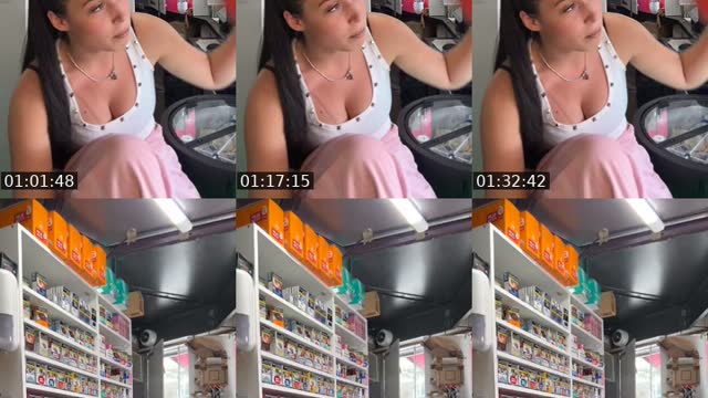 @catnipzoe TikTok live from 2026-07-30