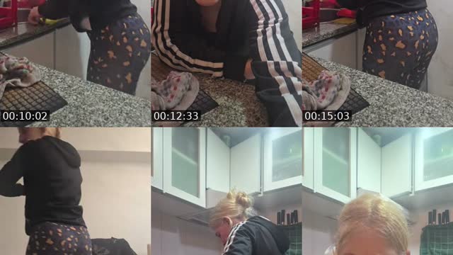 @anamodug TikTok live from 2026-07-30