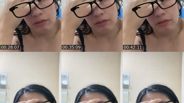 TikTok live: Ducha + charla by @dian_meowth
