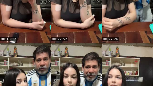 TikTok live: Holii by @_aymaraaa0