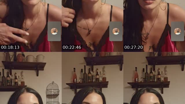 TikTok live: 🎶🎶🎶 by @emy__p