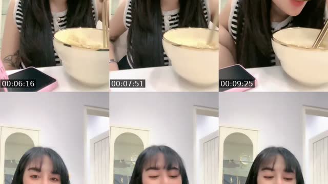 TikTok live: 🦦 by @florenciagreisyy