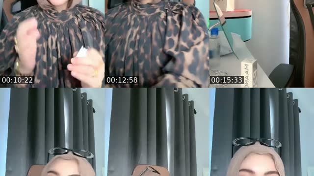 TikTok live: Hello  💕 by @eeluny_
