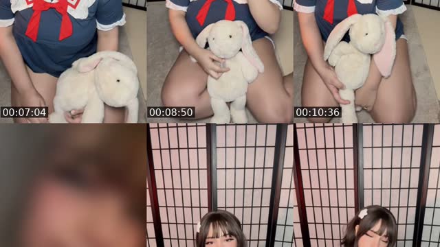 @strawbunnzie TikTok live