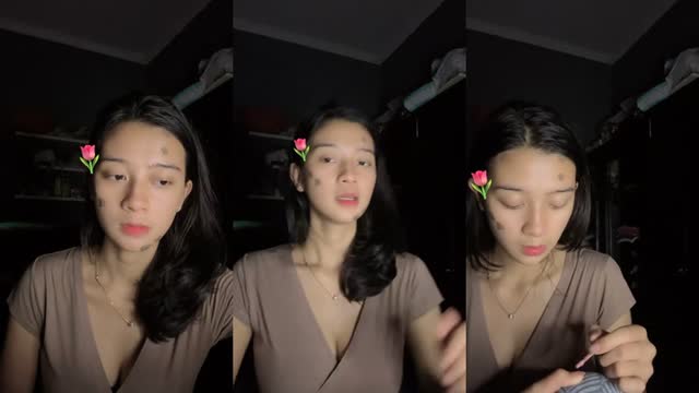 TikTok live: tes by @alyaajelita2