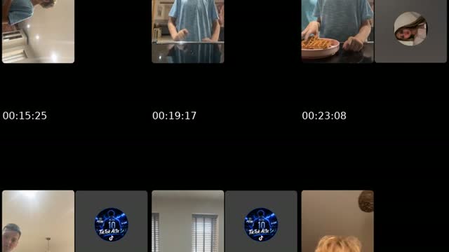 TikTok live: watching side men on live chill by @rekzybot