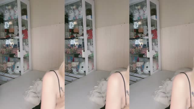 TikTok live: อันยองง by @jessiebiy