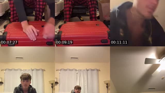 TikTok live: Stretch with me by @21_mello