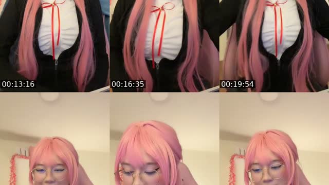 TikTok live: Shikimori cosplay by @ahriyumii