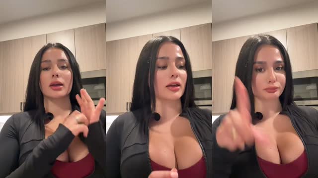 @juicygabbss TikTok live
