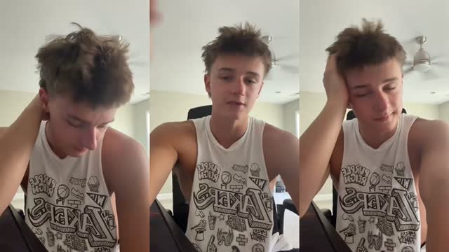 TikTok live: Back ! by @tapintezy