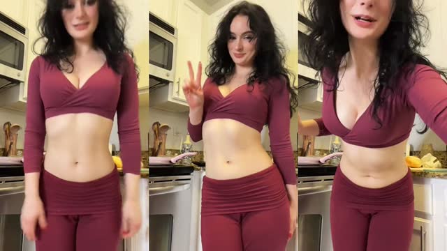@divine.shitstorm TikTok live
