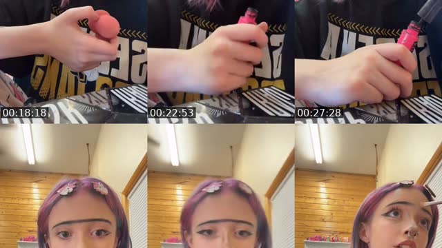 TikTok live: Makeup and chat :) by @opencwasket