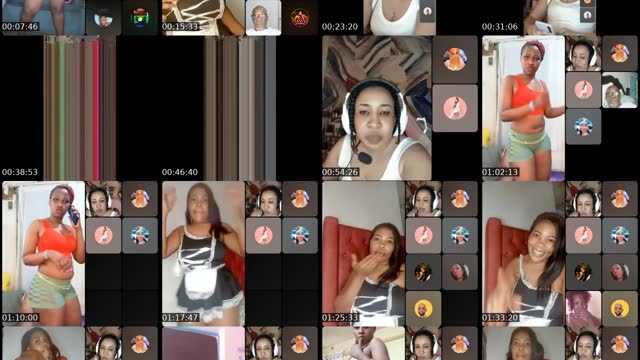 TikTok live: show dance send giff please by @lovequeeny3