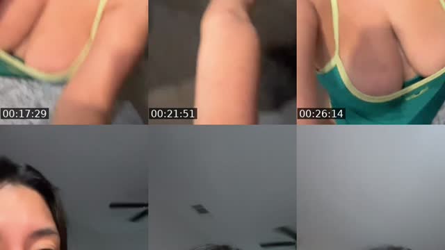TikTok live: Holi🖤 by @gabbyyyyy_doll