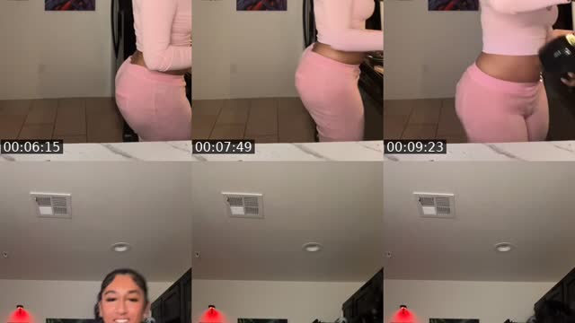 TikTok live: Cooking💕 by @indiathedyme