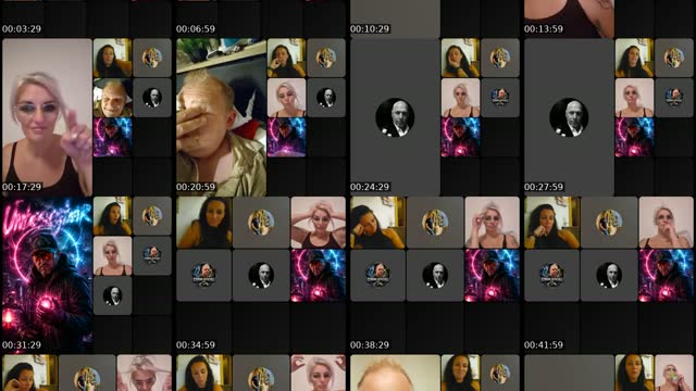 @_queenmode_69 TikTok live