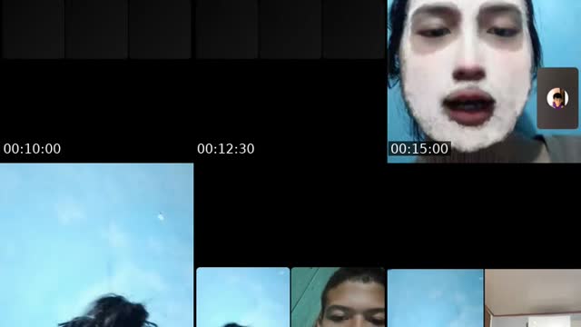 TikTok live: 👋 by @shyracamansopining