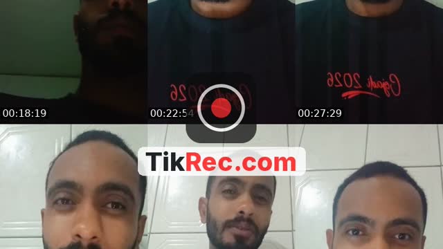 @carliinhos25 TikTok live