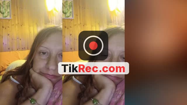 @elisaagosti TikTok live