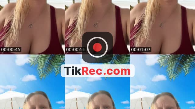 @anyadick25 TikTok live