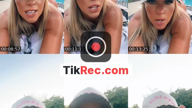 TikTok live: Hello TT fam💐✨💗 by @firecrackerbabe2