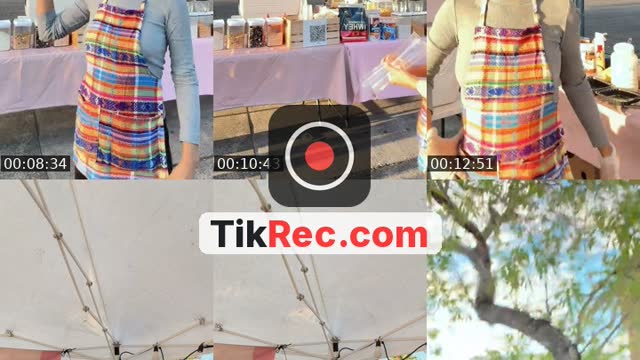 TikTok live: Canoga park 🇺🇸🇬🇹 by @verenice.2.7