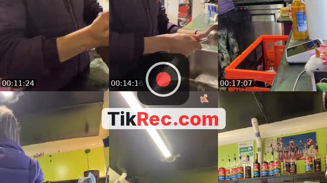 TikTok live: 🎡✨🦄 by @animatedcafe