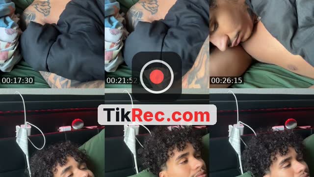 TikTok live: Daddy’s Home 🎶 by @7yr1c