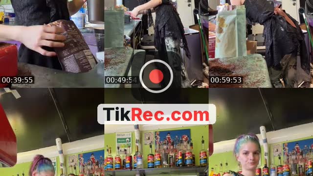 TikTok live: 🎡✨🦄 by @animatedcafe