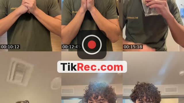 TikTok live: Chillin before class by @ivxn._45