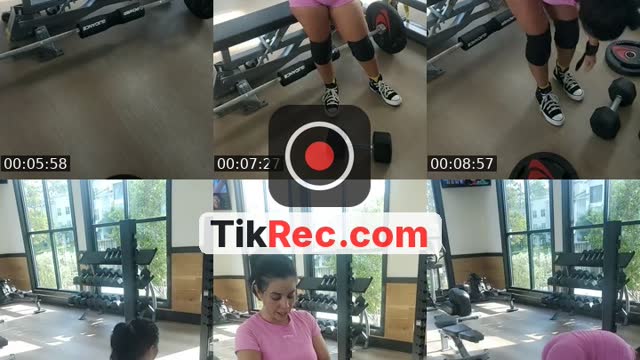 TikTok live: Good morning coffee by @lizshorty