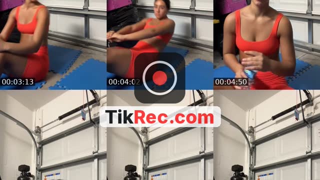 TikTok live: hiii by @legitlivvlopez