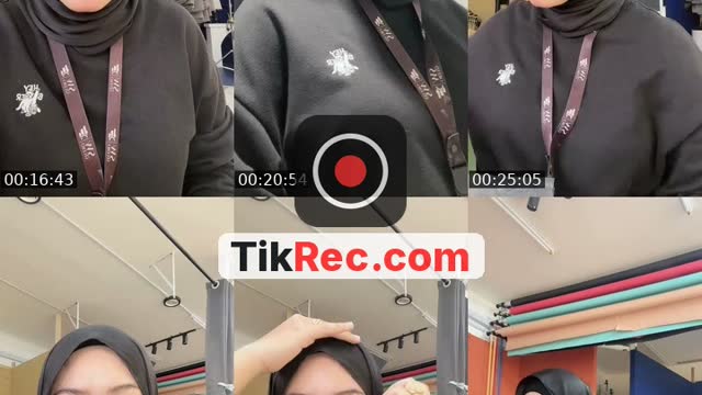 TikTok live: self photo yok by @swstudio11