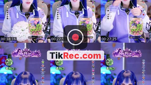 TikTok live: Cosplay npc by @will_mina2210