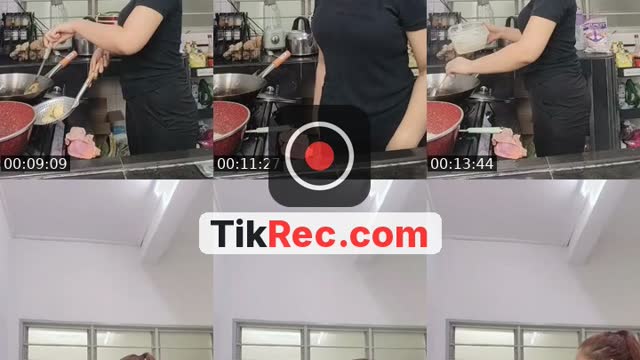 TikTok live: sape tak masuk anak beruk by @iera.zaii