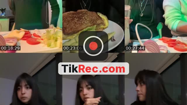 TikTok live: Plática de shavitos bien❤️ by @lawsik6