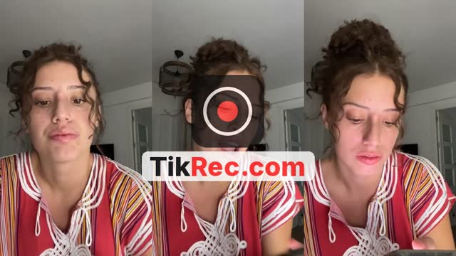 @naiiagarcia_ TikTok live