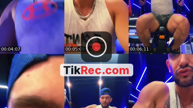 @johnny.big.muscle TikTok live